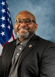 Picture of Veteran Recruiter Kenneth Shield 